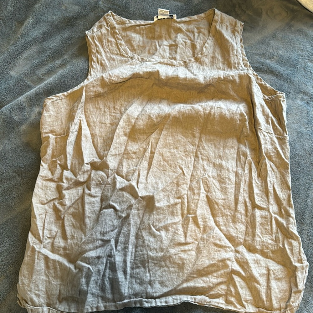 Alexandra Bartlett 100% linen tank